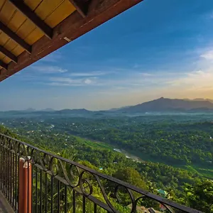 Ceyloni Panorama Канди
